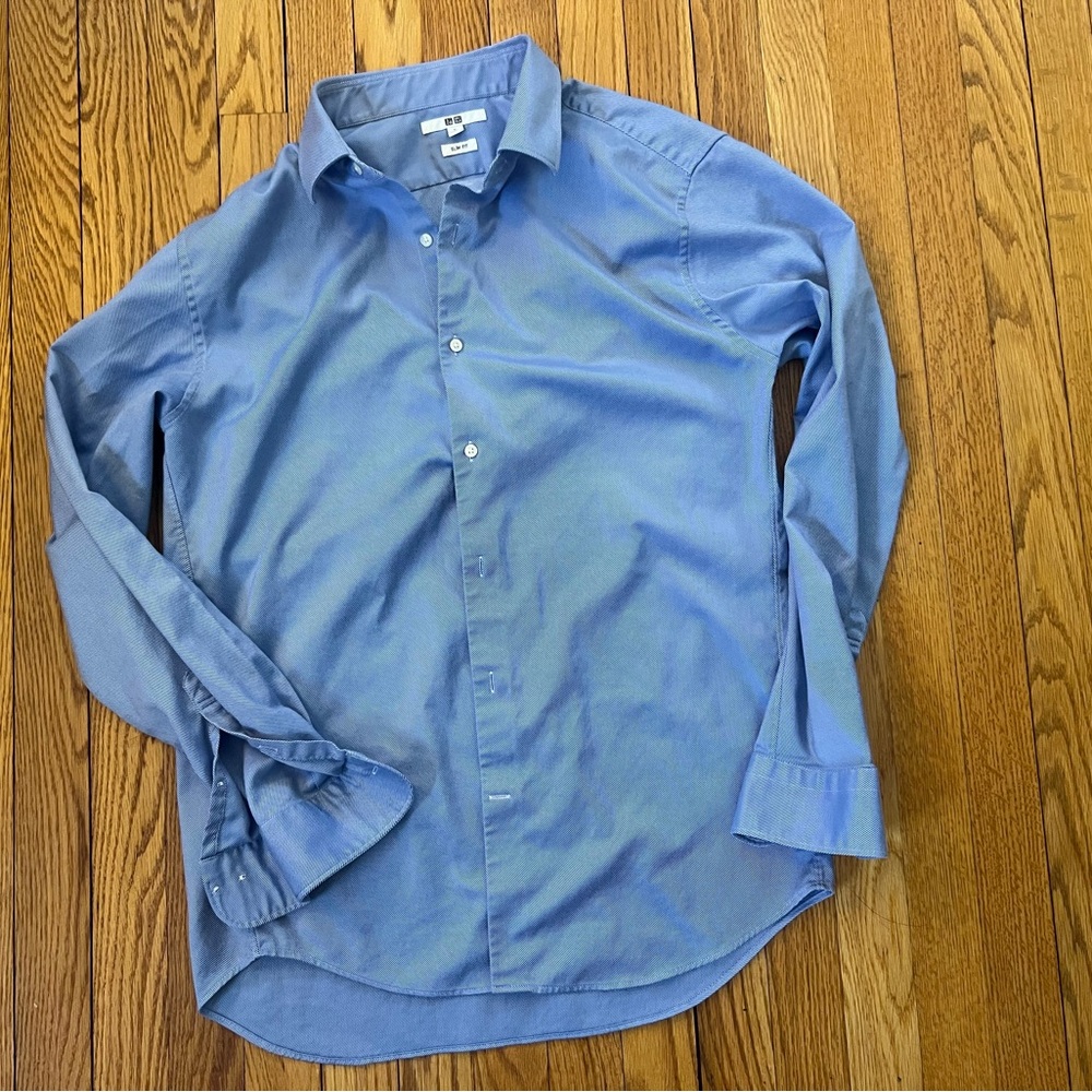 Uniqlo Men's Blue Long-Sleeve Dress Shirt Slim Fit Large